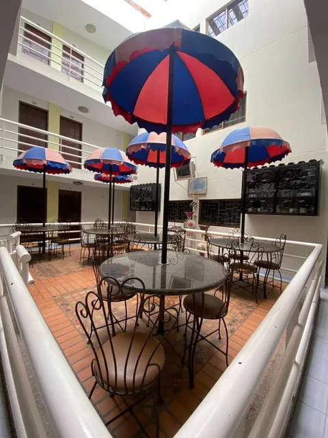 252574 Am* Venta De Hotel Con Fondo De Comercial En Centro De Valencia 
