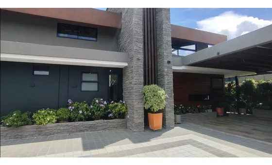 Vendo Casa Finca Campestre Rionegro Antioquia, Llano Grande. 597 M2