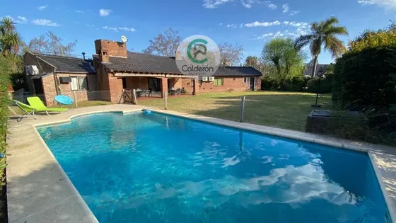 Casa En Alquiler  Anual Country Banco Provincia 