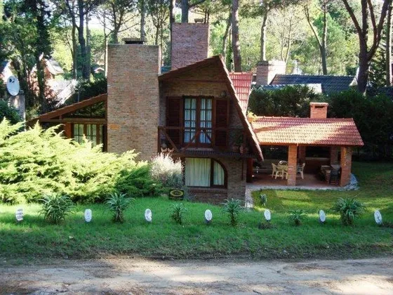 Casa Para 8 Personas En La Mejor Ubicacion De Pinamar Norte