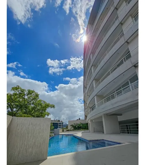 Pent House En Alquiler 170 M2 - Urbanización Chulavista