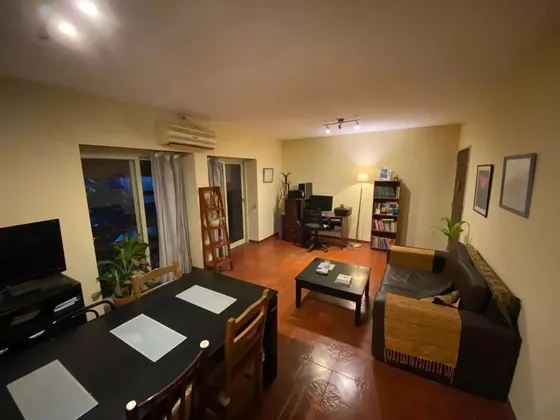 Departamento En Venta - 2 Dormitorios 1 Baño - 70mts2 - Villa Lynch