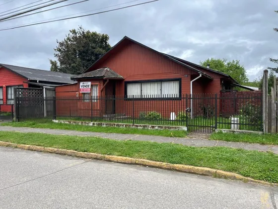 Se Vende. Terreno Estupenda Ubicación Los Lagos