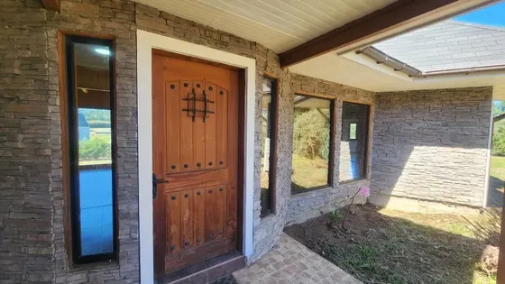 Se Vende Parcela Con Casa, Remodelada. Sector Las Quemas