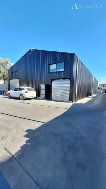 Planta Operativa Con Bodegas Y Estac (venta/arriendo Talca)