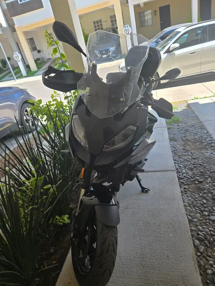 Bmw F900 Xr Como Nueva
