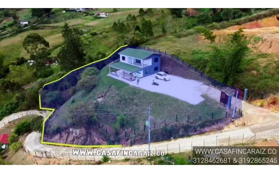 Cabaña Con Full Términados A 4 Minutos De Del Parque Del Santuario
