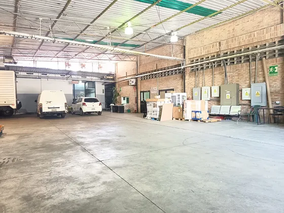 Galpón 1240 M2 En Los Ruices, Excelente Ubicación *** Solo Clientes Directos*** Acceso De Contenedores