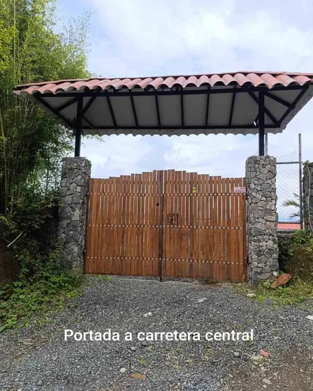 Casa Campestre En Venta En Vda El Lembo/santa Rosa (279061294).
