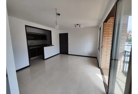 Venta - Apto - Cali - Patio En El Lili - 65 Mtrs - Parq Propio