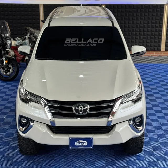 Toyota Fortuner Vxr