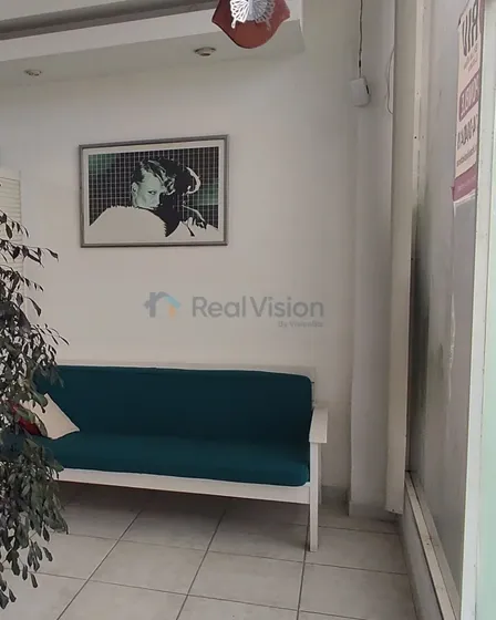 En Venta Local Comercial En Colinas De Neveri Barcelona. Aa