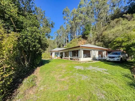 Casa En Venta En Coliumo