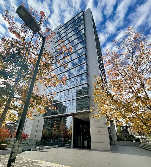 Oficina En Arriendo A Pasos Parque Arauco