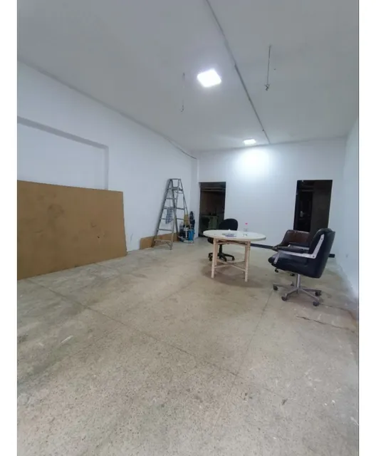 Local Pie De Calle De 120 M² En Alquiler En Santa Rosalia Caracas