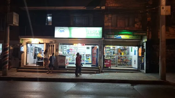 En Venta Drogueria Aaron Verdi Salud En Suba Rincón 