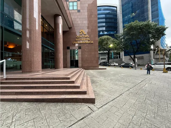 Se Vende/alquila Local Comercial 119m² Chacao