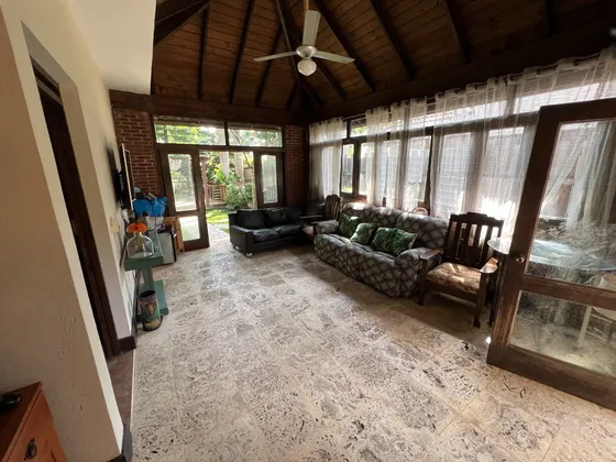 Villa En Venta En Jarabacoa, Complejo Cerrado Proximo Al Rancho Baiguate, Cerca Del Rio, 3 Habitaciones 4 Baños.