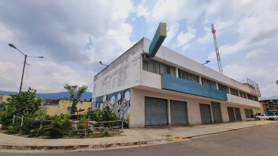240365 Am* Venta - Edificio Comercial (498 M2) - Guayabal - Naguanagua