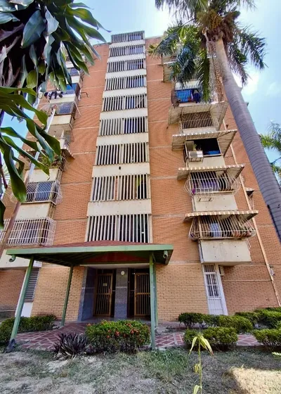 Apartamento En Alquiler Urb. San Jacinto Maracay