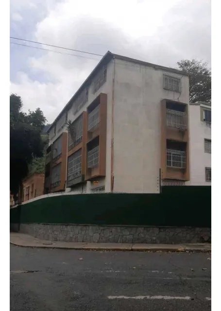Apartamento En Venta En San Bernardino, Caracas ¡oportunidad!