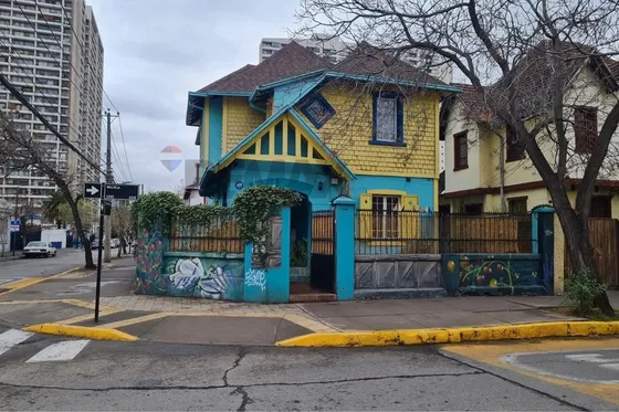 Casa En Venta 300m2 Sector Barrio Italia