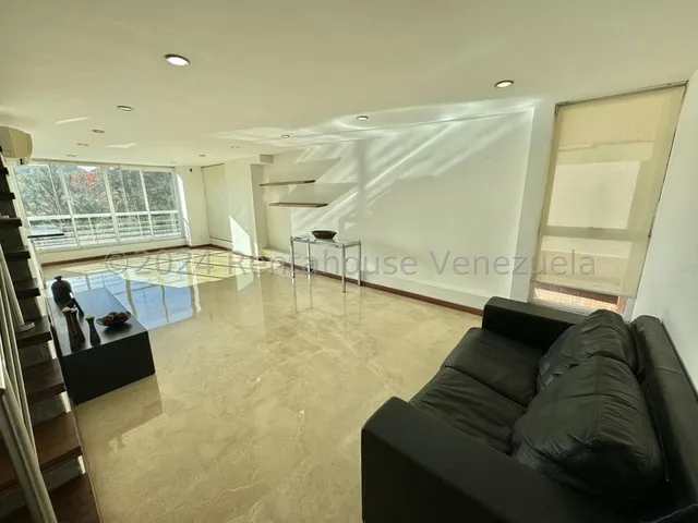 Rt Apartamento En Venta En Urb. Villa Nueva Mls # 24-18188 Yf