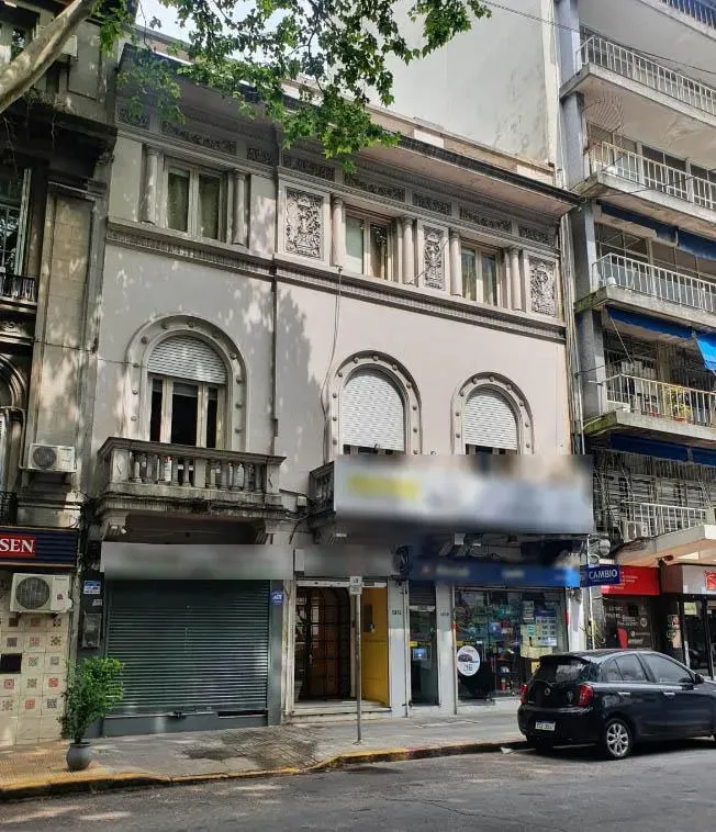 Paraguay Y 18, Alquiler Casa De Altos De 450 M2 !! · Foto 1