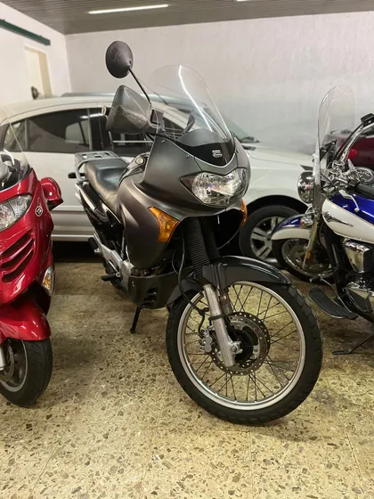 Honda Transalp 650