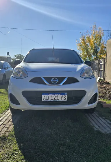 Nissan March 1.6 Active 107cv