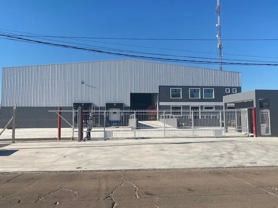 Depósito En Alquiler | Calle 11, N° 943, Pque. Ind. Pilar | 4.700 M²