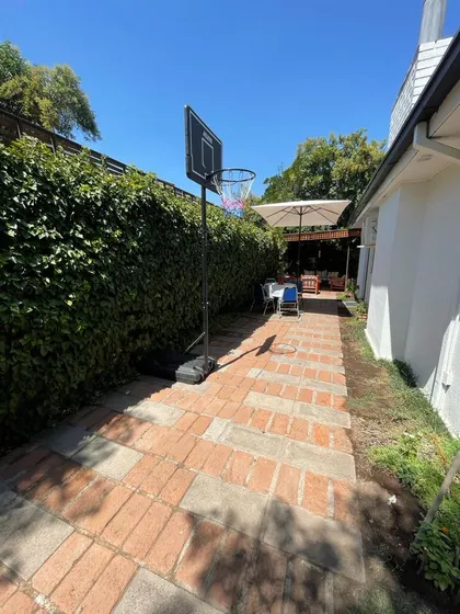 Casa 1 Piso En Venta De 4 Dorm. En Las Condes El Cano /colón