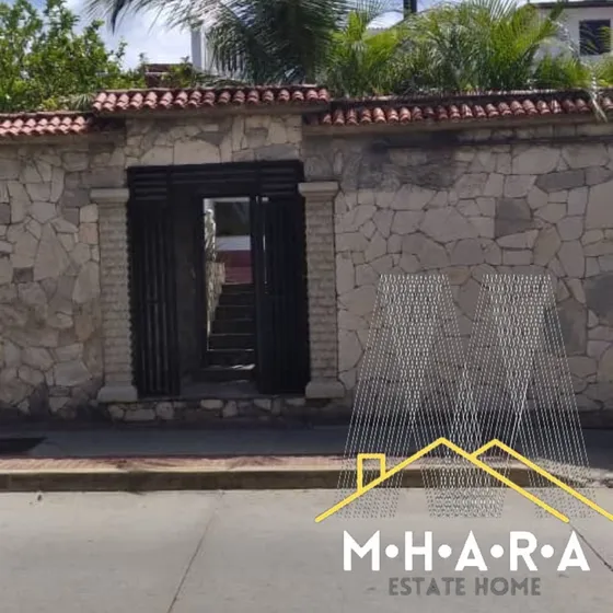 Quinta En Venta En Palmar Oeste Cuenta Con Habitaciones Extras Para Desarrollar Posada.  