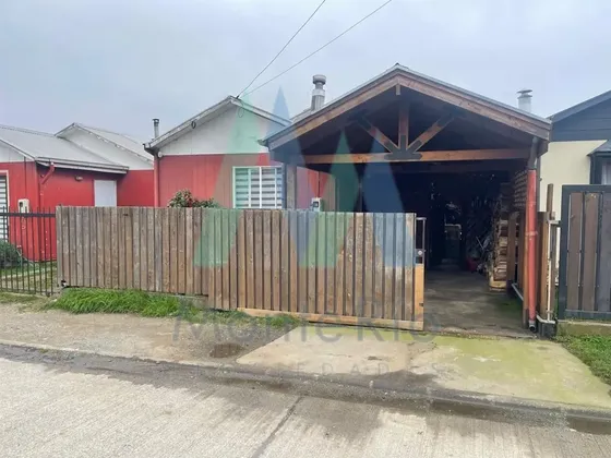 Casa En Venta De 3 Dorm. En Futrono