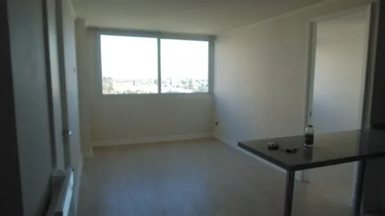 Departamento En Arriendo De 2 Dorm. 1 Baño En Metro Mirador