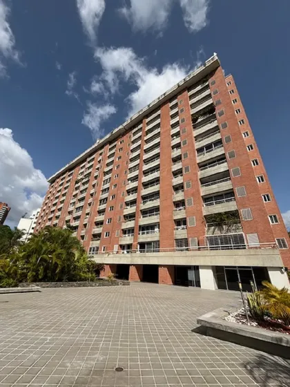 Apartamento En Alquiler Urb Santa Inés