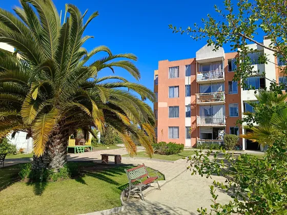 Departamento 3 Dormitorios,2 Baños, Balcón Y Estacionamiento