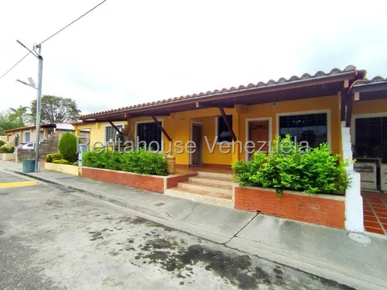 Rosa Rodríguez Vende Casa En La Trigaleña, Cabudare 25-18744