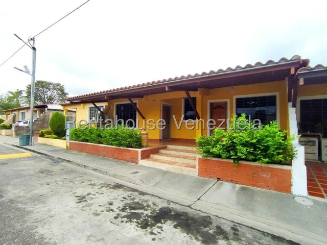 Rosa Rodríguez Vende Casa En La Trigaleña, Cabudare 25-18744