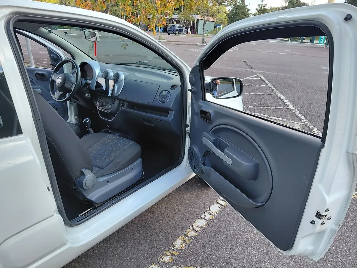 Fiat Uno 2013 1.0 Vivace Flex 3p — foto 6