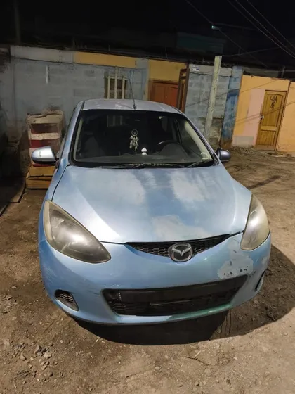 Mazda Demio 2