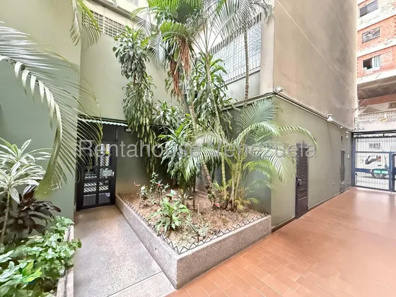 Ip Vendo Apartamento En Chacao 25-18204