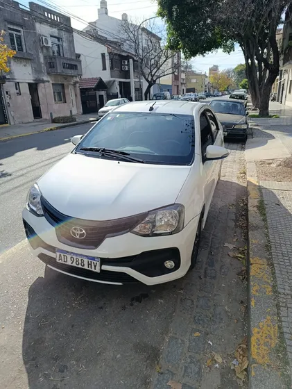 Toyota Etios 1.5 Sedan Xls