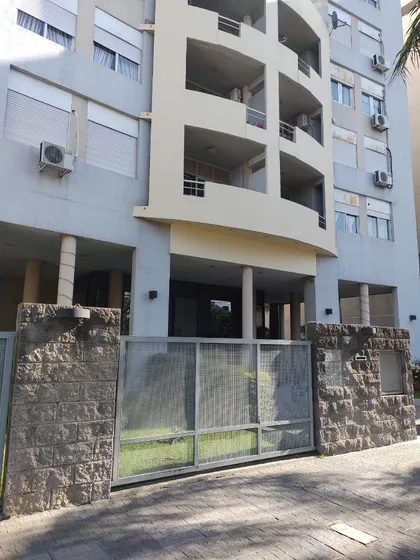 Departamento En Venta De 2 Dormitorios En Ramos Mejía