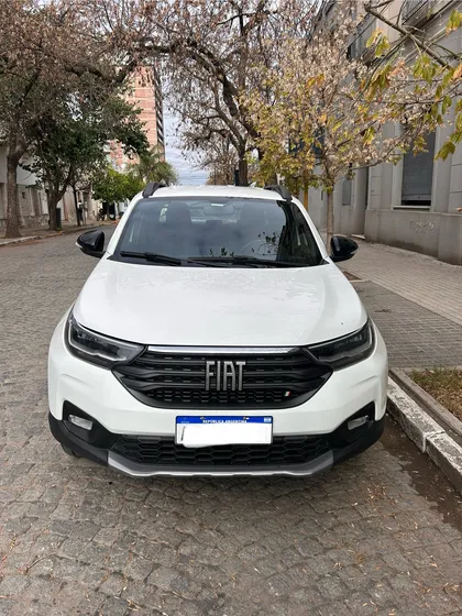 Fiat Strada 1.3 Volcano Cvt