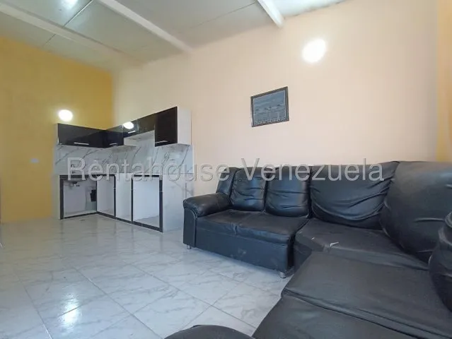 Alquiler Casa Urb El Bosque Cagua  Gjg 25-15059