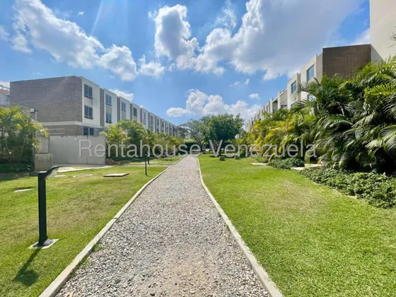 Casa En Venta Colinas Del Viento Zona Este Barquisimeto Jrh 