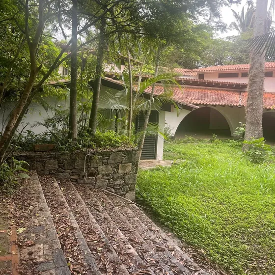Terreno - Venta Los Chorros 6106 M2