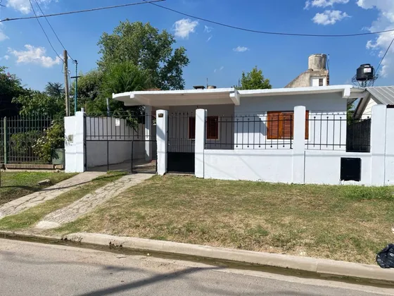 ¡oportunidad Única! Casa En Venta En Los Ceibos, La Unión  Apto Crédito Hipotecario