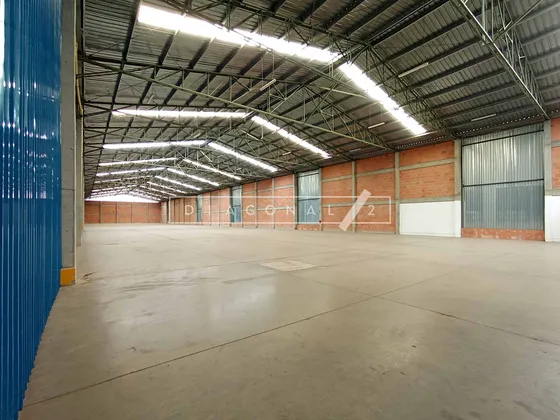 Bodega Industrial En Arriendo En Madrid